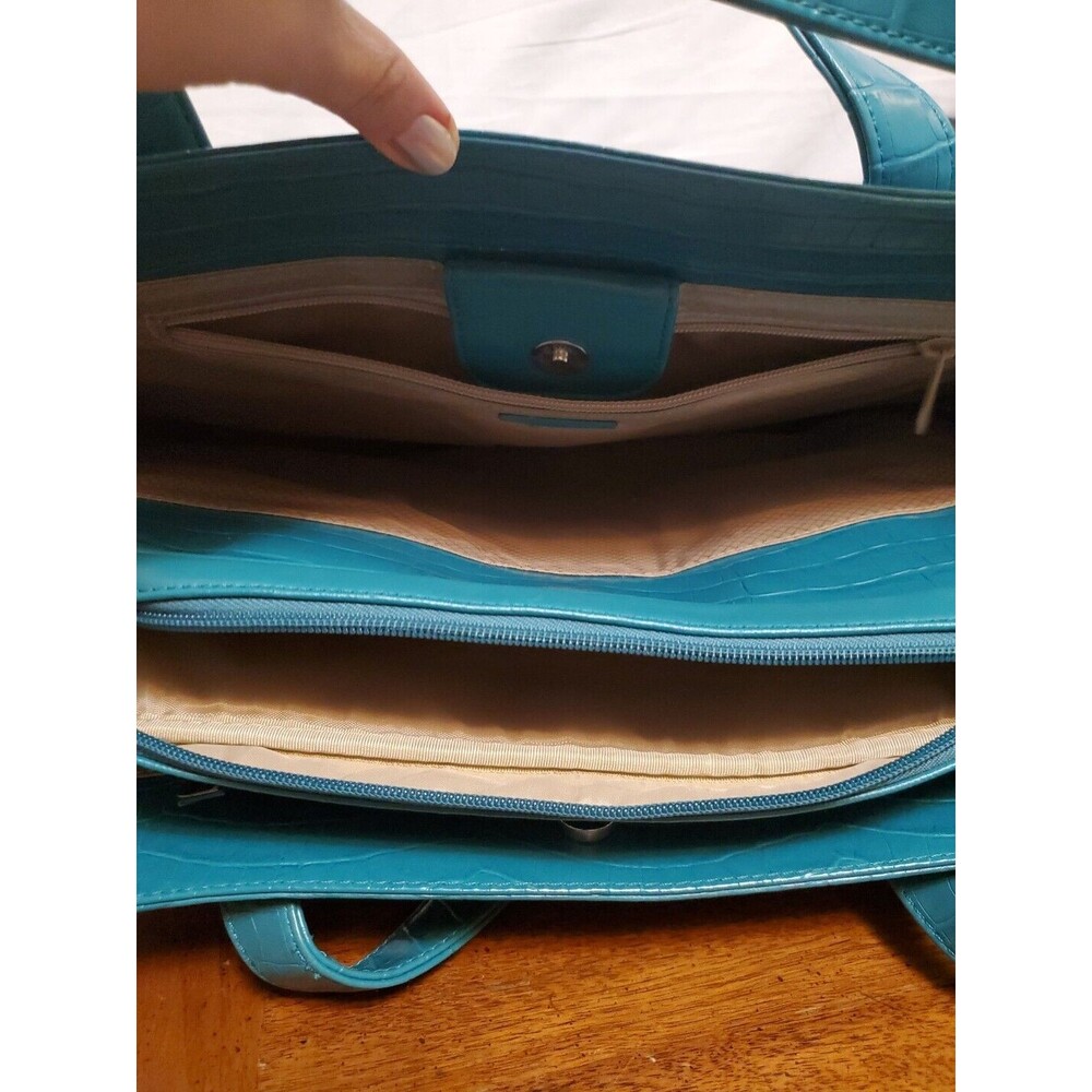 Buxton Turquoise Genuine Leather Reno Laptop Business Woman Travel Tote Large - Picture 8 of 12